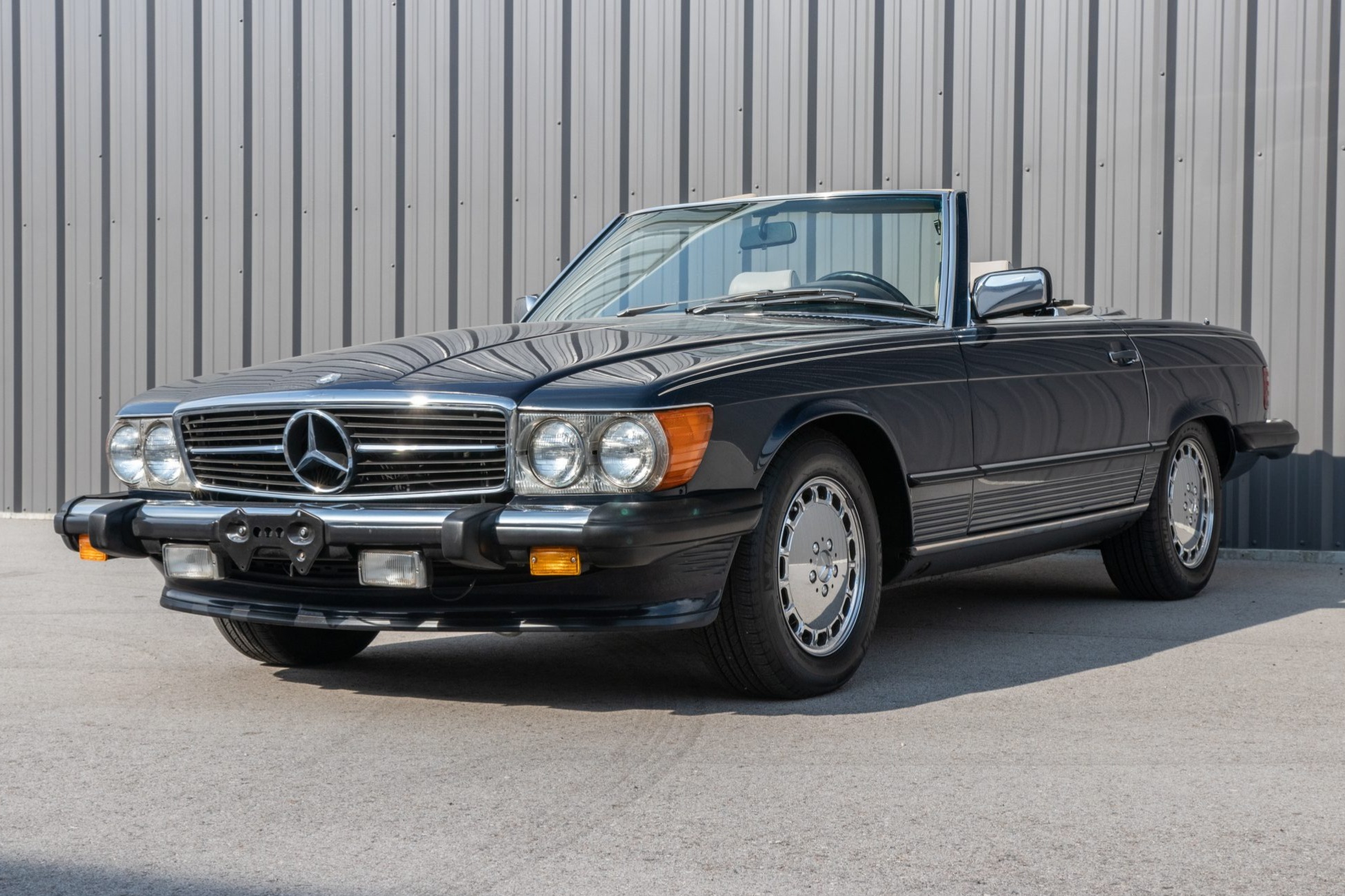 1986 Mercedes Benz 560SL VIN WDBBA48D1GA052258 Hagerty Valuation Tools